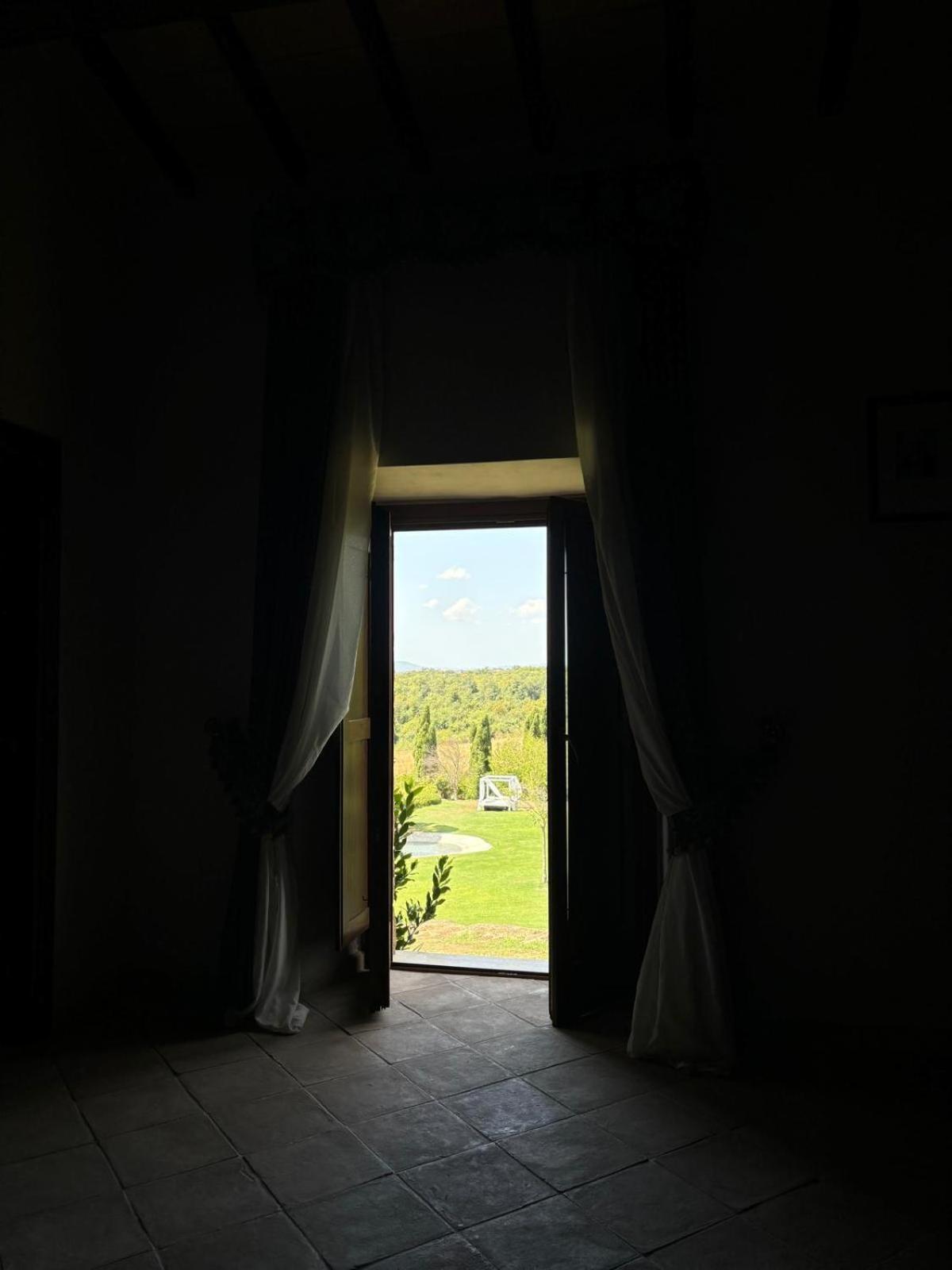 Agriturismo Cerrosughero Canino ภายนอก รูปภาพ